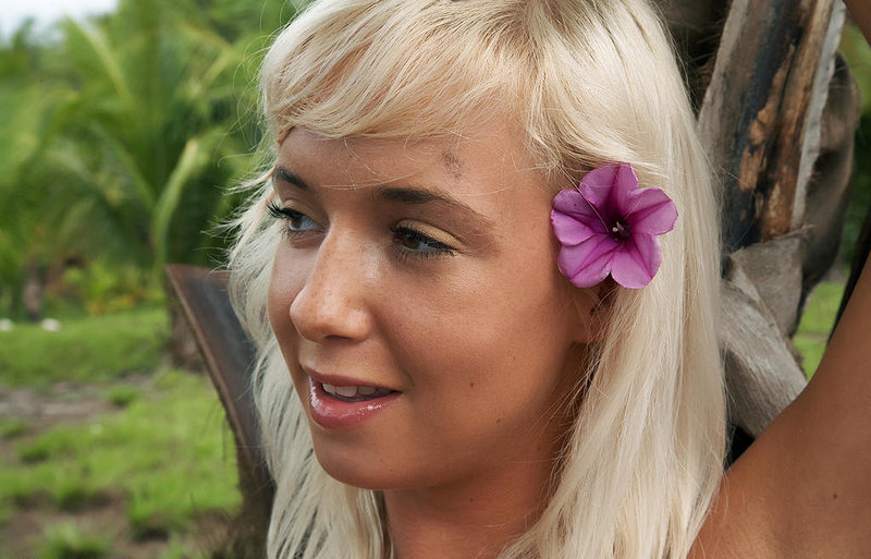 Лена, 25